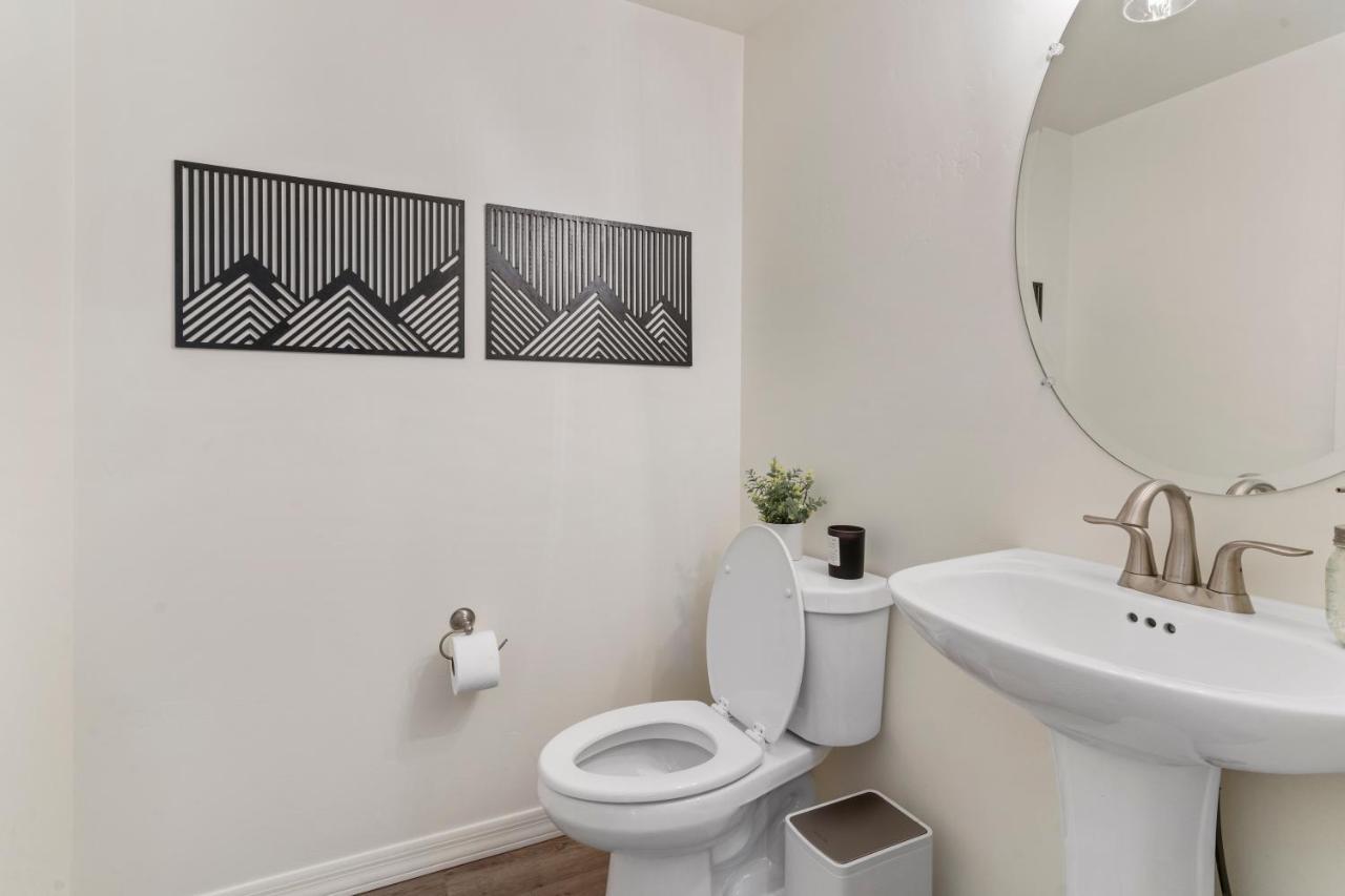 Holiday home Flg Retreat - Modern With Mountain Views